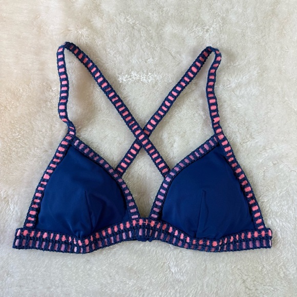 Victoria’s Secret Blue and Pink Women's Swim Top Size M - Picture 1 of 6